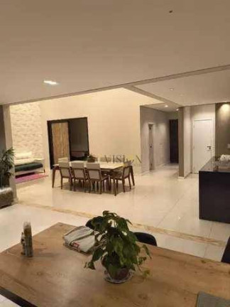 Imagem Casa com 3 Quartos à Venda, 303 m² em Swiss Park - Campinas Imagem Casa com 3 Quartos à Venda, 303 m² em Swiss Park - Campinas