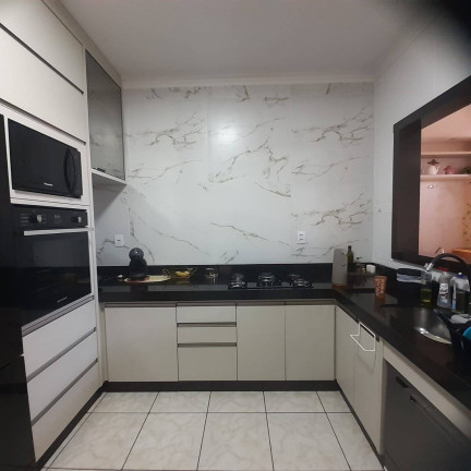 Imagem Casa com 3 Quartos à Venda, 228 m² em Setor Araguaia - Aparecida De Goiânia Imagem Casa com 3 Quartos à Venda, 228 m² em Setor Araguaia - Aparecida De Goiânia