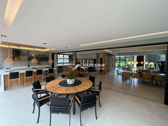 Imagem Casa com 7 Quartos à Venda, 620 m² em Riviera Módulo 16 - Bertioga Imagem Casa com 7 Quartos à Venda, 620 m² em Riviera Módulo 16 - Bertioga