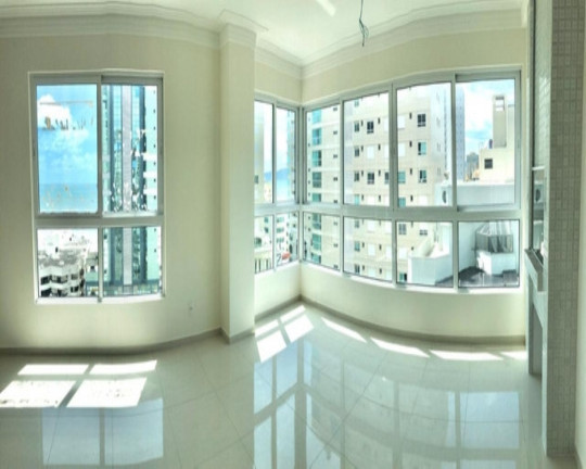 Imagem Imóvel com 2 Quartos à Venda, 198 m² em Centro - Itapema Imagem Imóvel com 2 Quartos à Venda, 198 m² em Centro - Itapema