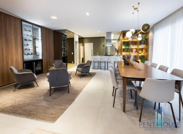 Imagem Apartamento com 3 Quartos à Venda, 221 m² em Centro - Balneário Camboriú