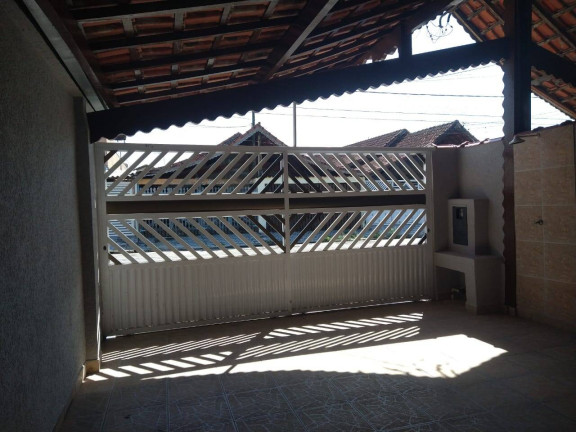 Imagem Casa com 2 Quartos à Venda, em Maracanã - Praia Grande Imagem Casa com 2 Quartos à Venda, em Maracanã - Praia Grande