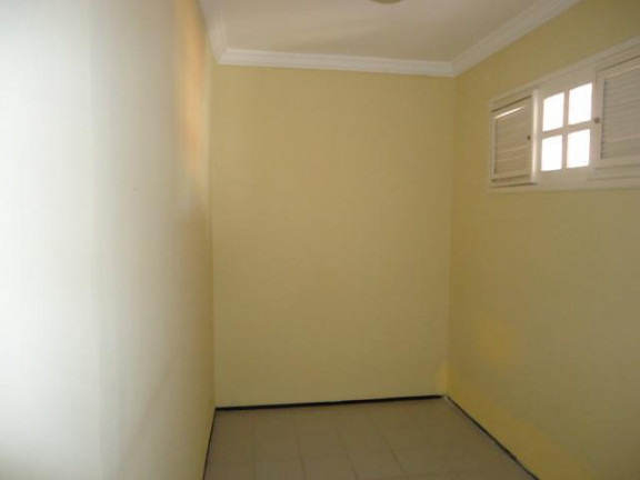 Imagem Casa com 3 Quartos à Venda, 190 m² em Cidade Dos Funcionários - Fortaleza