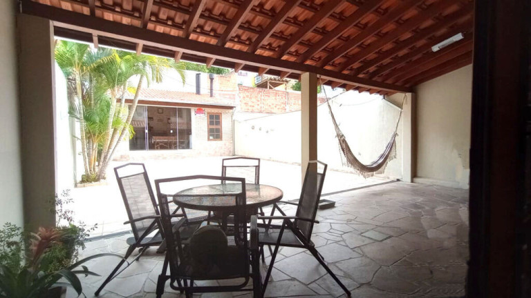Imagem Casa com 3 Quartos à Venda,  em Espírito Santo - Porto Alegre