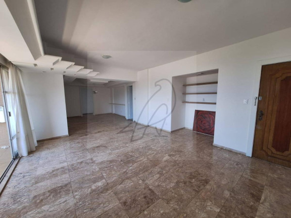 Imagem Apartamento com 4 Quartos à Venda, 190 m² Imagem Apartamento com 4 Quartos à Venda, 190 m²