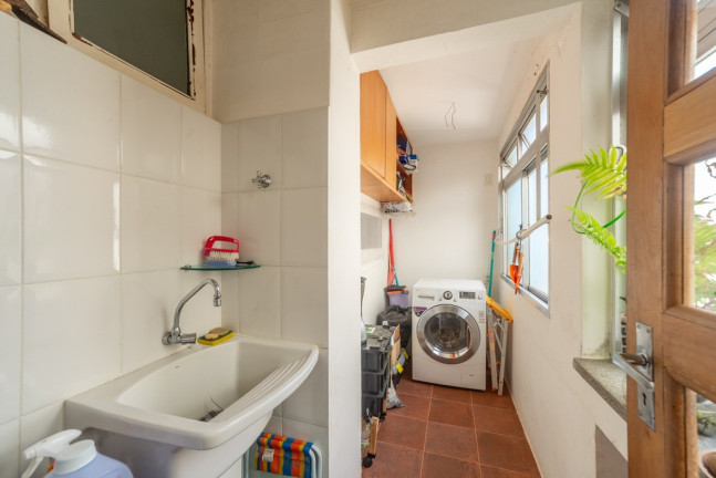 Imagem Apartamento com 2 Quartos à Venda, 91 m² em Menino Deus - Porto Alegre Imagem Apartamento com 2 Quartos à Venda, 91 m² em Menino Deus - Porto Alegre