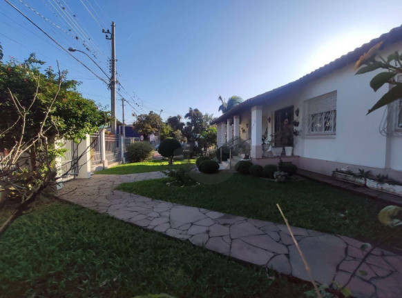 Imagem Casa com 4 Quartos à Venda, 292 m² em Centro - Santa Cruz Do Sul Imagem Casa com 4 Quartos à Venda, 292 m² em Centro - Santa Cruz Do Sul