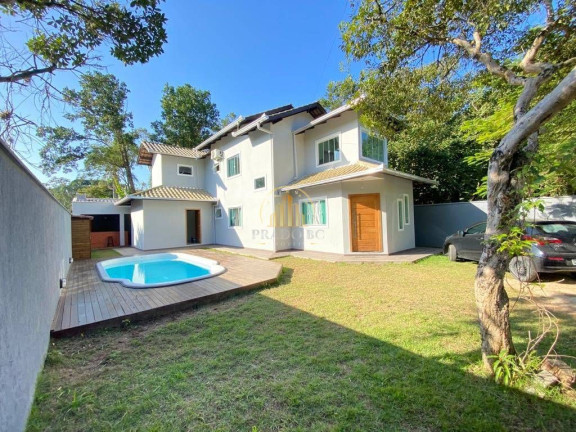 Imagem Casa com 3 Quartos à Venda,  em Balneário Camboriú