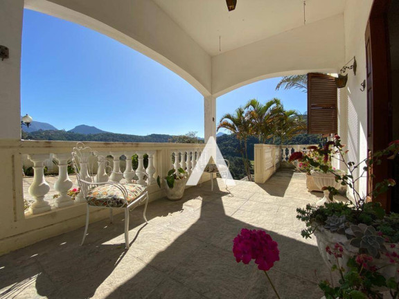 Imagem Casa com 6 Quartos à Venda, 470 m² em Golfe - Teresópolis Imagem Casa com 6 Quartos à Venda, 470 m² em Golfe - Teresópolis