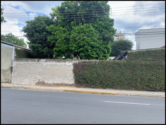 Imagem Casa com 3 Quartos à Venda, 600 m² em Centro - Lorena Imagem Casa com 3 Quartos à Venda, 600 m² em Centro - Lorena