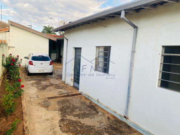 Imagem Casa com 2 Quartos à Venda, 351 m² em Centro - Pirassununga Imagem Casa com 2 Quartos à Venda, 351 m² em Centro - Pirassununga