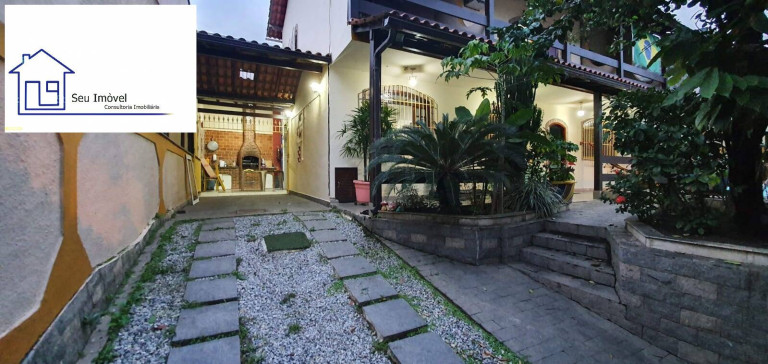 Imagem Casa com 3 Quartos à Venda, 208 m² em Pechincha - Rio De Janeiro Imagem Casa com 3 Quartos à Venda, 208 m² em Pechincha - Rio De Janeiro