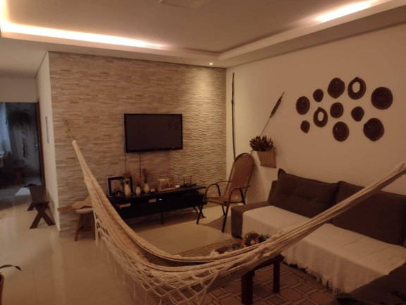 Imagem Casa com 3 Quartos à Venda, 900 m² em Bom Clima - Chapada Dos Guimarães Imagem Casa com 3 Quartos à Venda, 900 m² em Bom Clima - Chapada Dos Guimarães