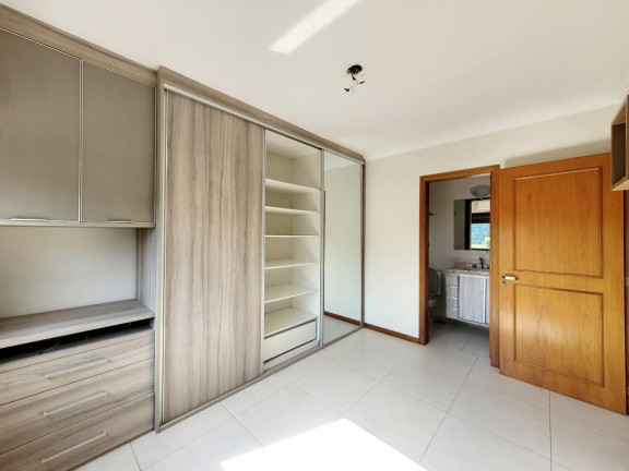 Imagem Apartamento com 2 Quartos à Venda, 68 m² em Jardim Botânico - Porto Alegre