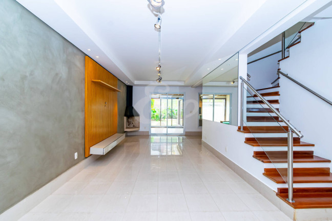 Imagem Casa de Condomínio com 3 Quartos para Alugar, 195 m² em Alphaville - Santana De Parnaíba Imagem Casa de Condomínio com 3 Quartos para Alugar, 195 m² em Alphaville - Santana De Parnaíba