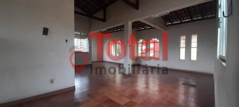 Imagem Casa com 3 Quartos à Venda, 300 m² em Centro - Coronel Fabriciano Imagem Casa com 3 Quartos à Venda, 300 m² em Centro - Coronel Fabriciano