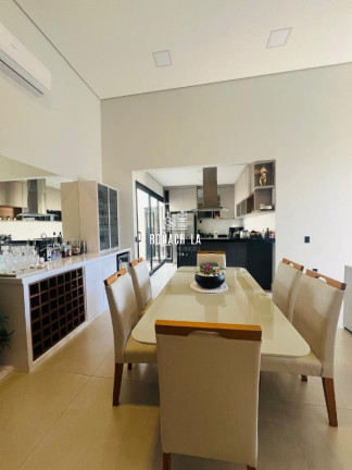 Imagem Casa com 3 Quartos para Alugar,  em Jardim Panorama - Indaiatuba