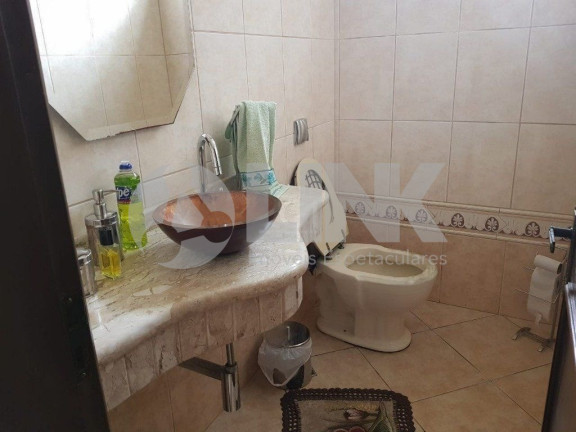 Imagem Casa com 4 Quartos à Venda, 338 m² em Jardim Itu - Porto Alegre Imagem Casa com 4 Quartos à Venda, 338 m² em Jardim Itu - Porto Alegre
