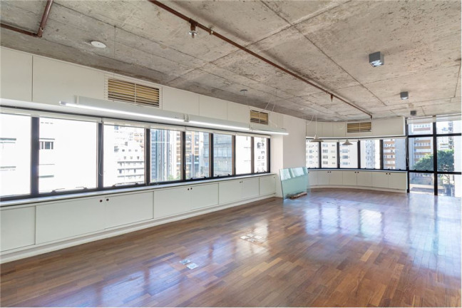 Imóvel Comercial à Venda, 62 m² em Jardim Paulista - São Paulo