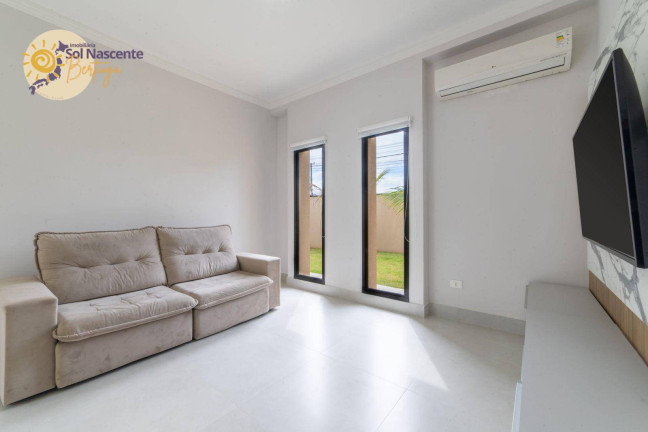 Imagem Casa com 3 Quartos à Venda ou Locação, 108 m² em Maitinga - Bertioga Imagem Casa com 3 Quartos à Venda ou Locação, 108 m² em Maitinga - Bertioga