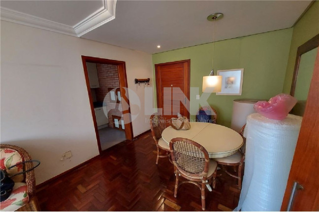 Imagem Apartamento com 1 Quarto à Venda, 53 m² em Centro Histórico - Porto Alegre Imagem Apartamento com 1 Quarto à Venda, 53 m² em Centro Histórico - Porto Alegre