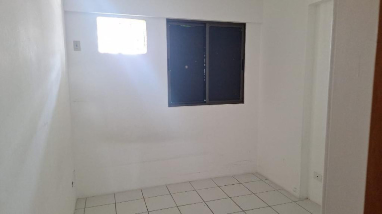 Imagem Apartamento com 2 Quartos para Alugar, 57 m² em Encruzilhada - Recife
