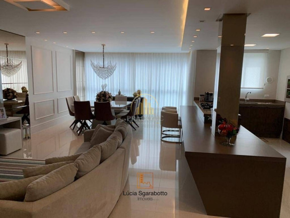 Imagem Apartamento com 3 Quartos à Venda, 225 m² em Centro - Balneário Camboriú Imagem Apartamento com 3 Quartos à Venda, 225 m² em Centro - Balneário Camboriú