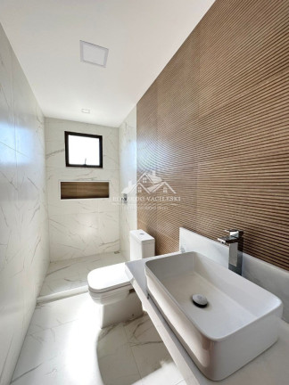 Imagem Casa com 3 Quartos à Venda, 205 m² em Morada De Laranjeiras - Serra Imagem Casa com 3 Quartos à Venda, 205 m² em Morada De Laranjeiras - Serra