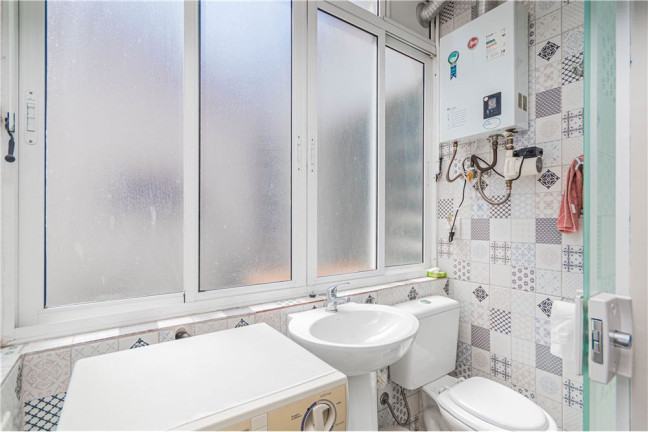Imagem Apartamento com 3 Quartos à Venda, 113 m² em Higienópolis - Porto Alegre Imagem Apartamento com 3 Quartos à Venda, 113 m² em Higienópolis - Porto Alegre