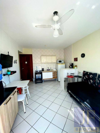 Imagem Apartamento com 1 Quarto para Temporada, 40 m² em Canasvieiras - Florianópolis Imagem Apartamento com 1 Quarto para Temporada, 40 m² em Canasvieiras - Florianópolis