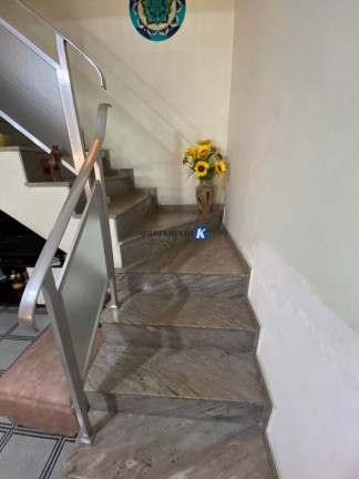 Imagem Sobrado com 3 Quartos à Venda, 270 m² em Vila Augusta - Guarulhos Imagem Sobrado com 3 Quartos à Venda, 270 m² em Vila Augusta - Guarulhos