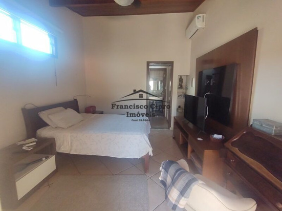 Imagem Casa com 3 Quartos à Venda, 200 m² em Pedregulho - Guaratinguetá Imagem Casa com 3 Quartos à Venda, 200 m² em Pedregulho - Guaratinguetá