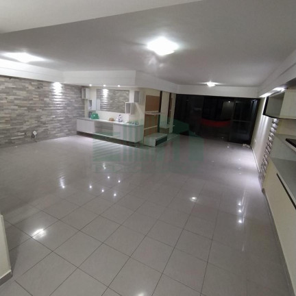 Apartamento com 3 Quartos à Venda, 210 m² em Boa Viagem - Recife