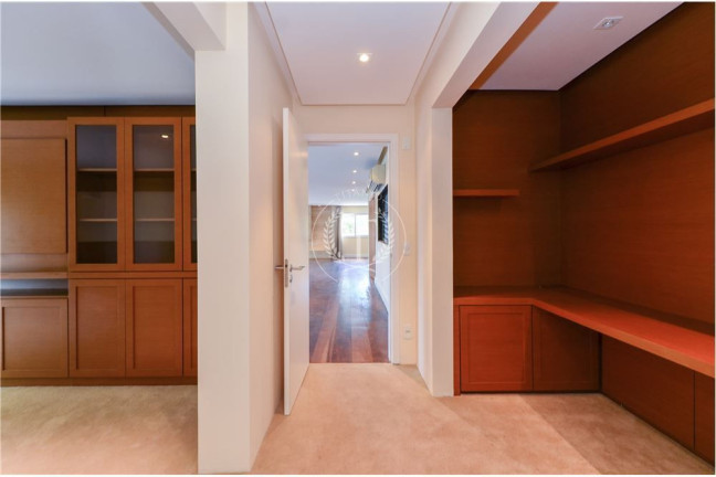 Imagem Apartamento com 1 Quarto à Venda, 674 m² em Vila Andrade - São Paulo