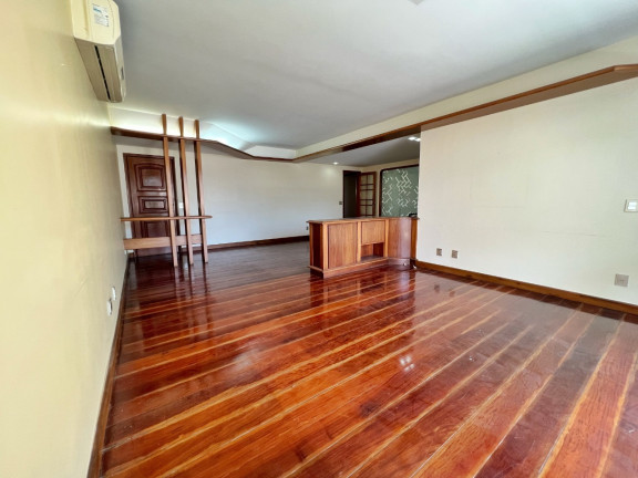 Imagem Apartamento com 4 Quartos à Venda, 300 m² em Icaraí - Niterói Imagem Apartamento com 4 Quartos à Venda, 300 m² em Icaraí - Niterói