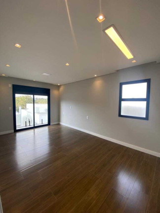 Imagem Sobrado com 3 Quartos à Venda, 255 m² em Fazenda Rodeio - Mogi Das Cruzes