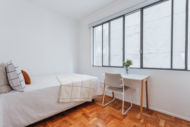 Imagem Imóvel com 4 Quartos à Venda, em Jardim Paulista - São Paulo Imagem Imóvel com 4 Quartos à Venda, em Jardim Paulista - São Paulo