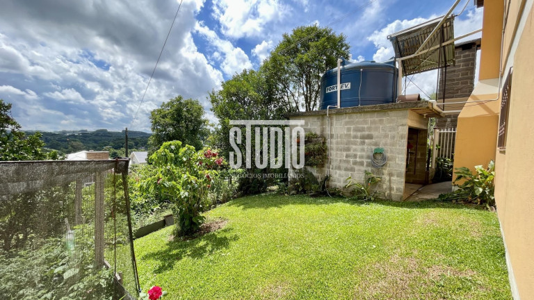 Imagem Casa com 3 Quartos à Venda, 192 m² em Navegantes - Carlos Barbosa Imagem Casa com 3 Quartos à Venda, 192 m² em Navegantes - Carlos Barbosa