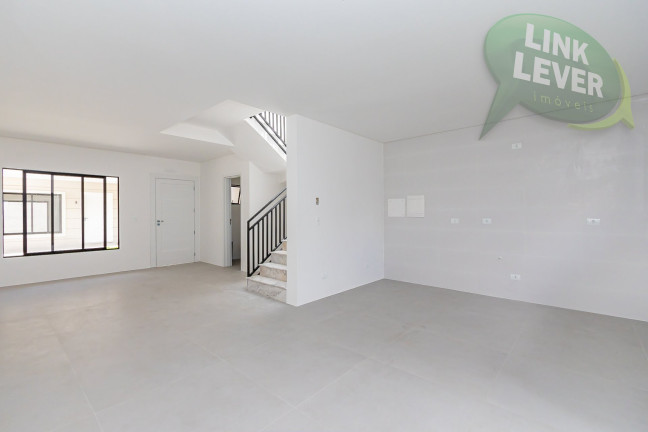 Imagem Sobrado com 3 Quartos à Venda, 117 m² em Boa Vista - Curitiba