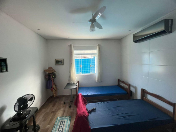 Imagem Casa com 3 Quartos à Venda, 142 m² em Maracanã - Praia Grande Imagem Casa com 3 Quartos à Venda, 142 m² em Maracanã - Praia Grande