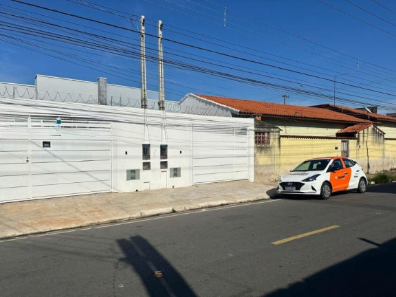 Casa com 3 Quartos à Venda, 88 m² em Vila Amorim - Suzano