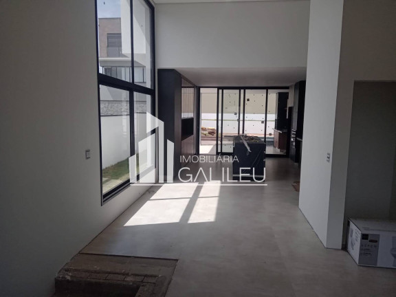 Imagem Casa de Condomínio com 3 Quartos à Venda, 240 m² em Swiss Park - Campinas