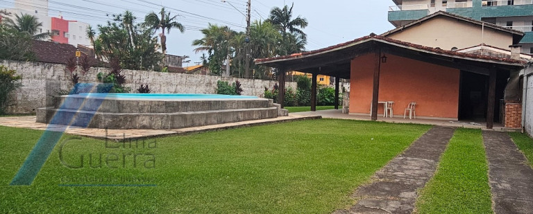 Imagem Casa com 3 Quartos à Venda, 204 m² em Toninhas - Ubatuba Imagem Casa com 3 Quartos à Venda, 204 m² em Toninhas - Ubatuba