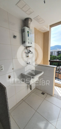 Imagem Imóvel com 4 Quartos à Venda, 169 m² em Anil - Rio De Janeiro Imagem Imóvel com 4 Quartos à Venda, 169 m² em Anil - Rio De Janeiro