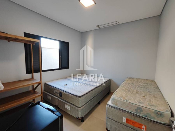 Imagem Sobrado com 5 Quartos à Venda, 232 m² em Itapema Do Saí - Itapoá Imagem Sobrado com 5 Quartos à Venda, 232 m² em Itapema Do Saí - Itapoá