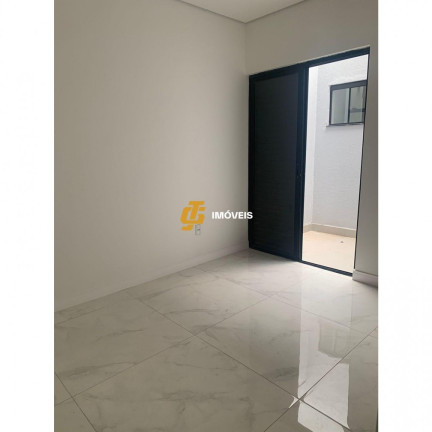 Imagem Sobrado com 3 Quartos à Venda, 100 m² em Santa Regina - Camboriú Imagem Sobrado com 3 Quartos à Venda, 100 m² em Santa Regina - Camboriú