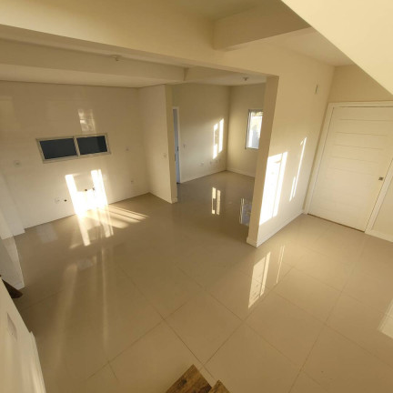 Imagem Casa com 3 Quartos à Venda, em Campeche - Florianópolis Imagem Casa com 3 Quartos à Venda, em Campeche - Florianópolis