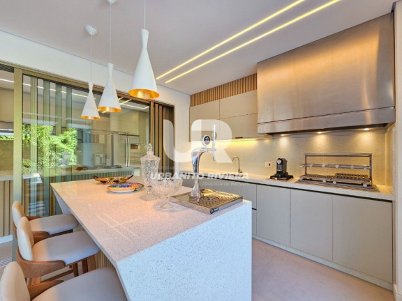 Imagem Casa com 6 Quartos à Venda, 429 m² em Riviera - Bertioga Imagem Casa com 6 Quartos à Venda, 429 m² em Riviera - Bertioga