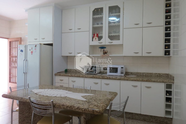 Imagem Sobrado com 3 Quartos à Venda, 182 m² em água Fria - São Paulo Imagem Sobrado com 3 Quartos à Venda, 182 m² em água Fria - São Paulo