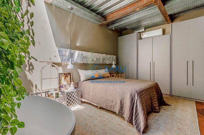 Imagem Casa com 2 Quartos à Venda, 170 m² em Itaim Bibi - São Paulo Imagem Casa com 2 Quartos à Venda, 170 m² em Itaim Bibi - São Paulo